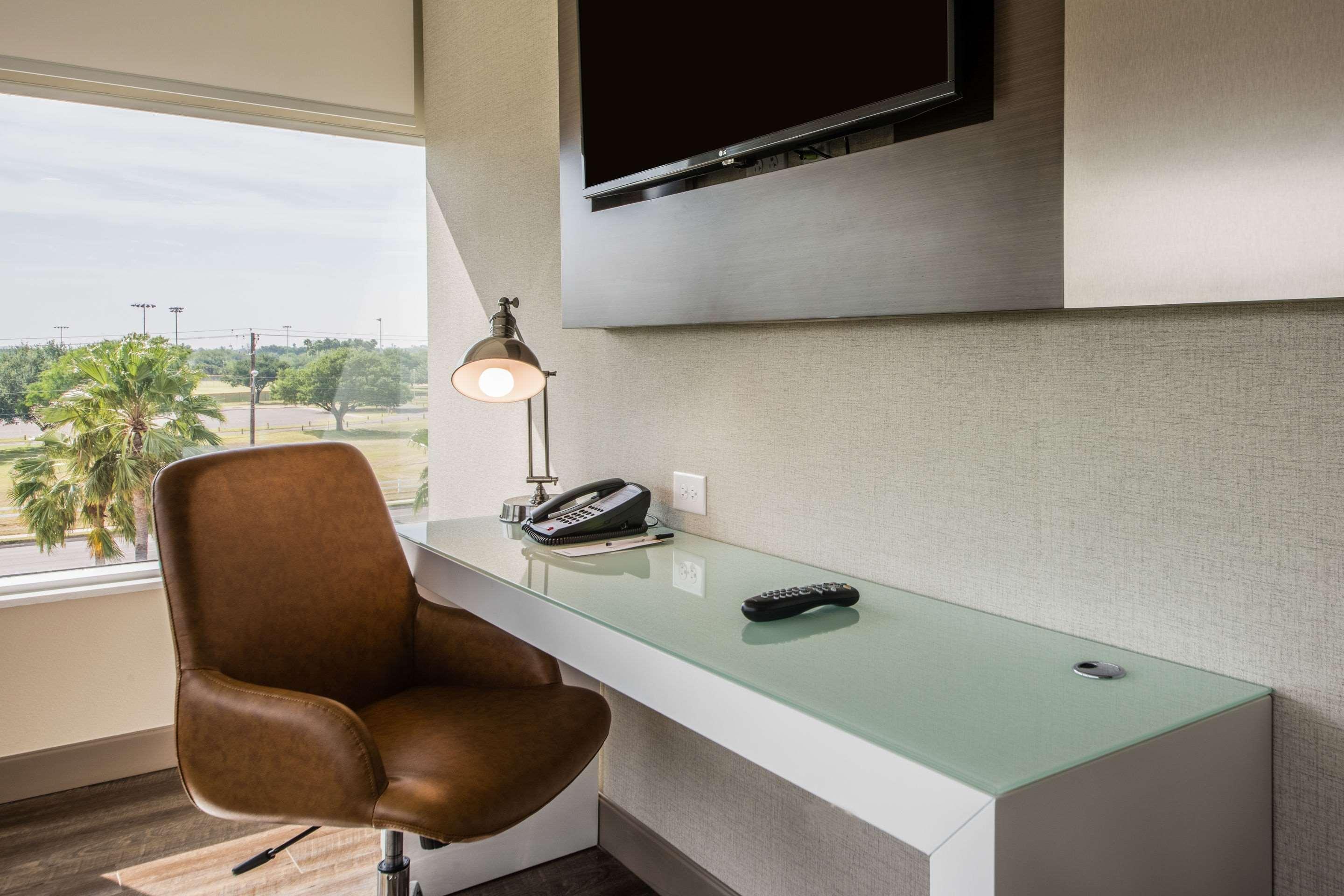 Cambria Hotel Mcallen Convention Center Екстер'єр фото