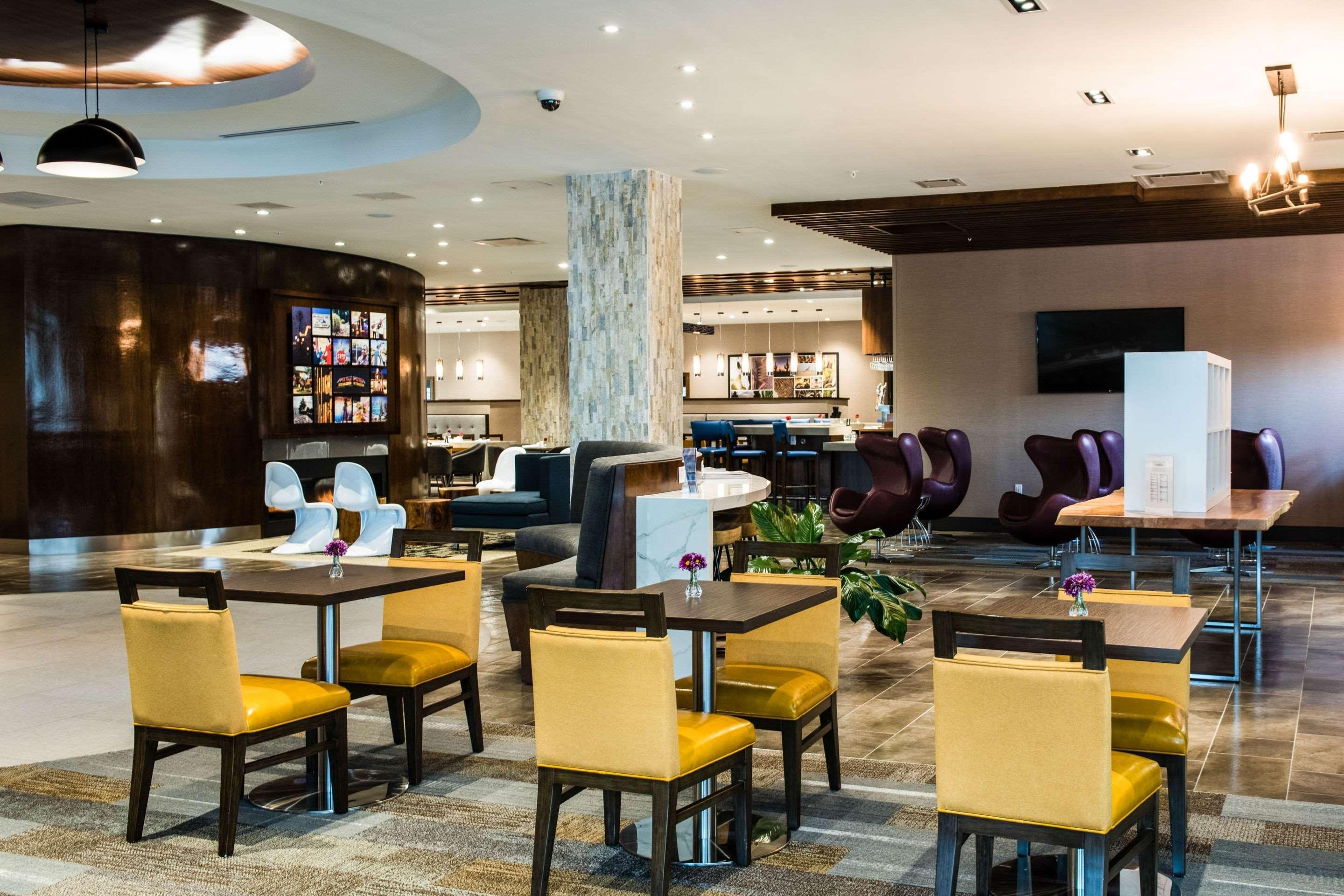 Cambria Hotel Mcallen Convention Center Екстер'єр фото