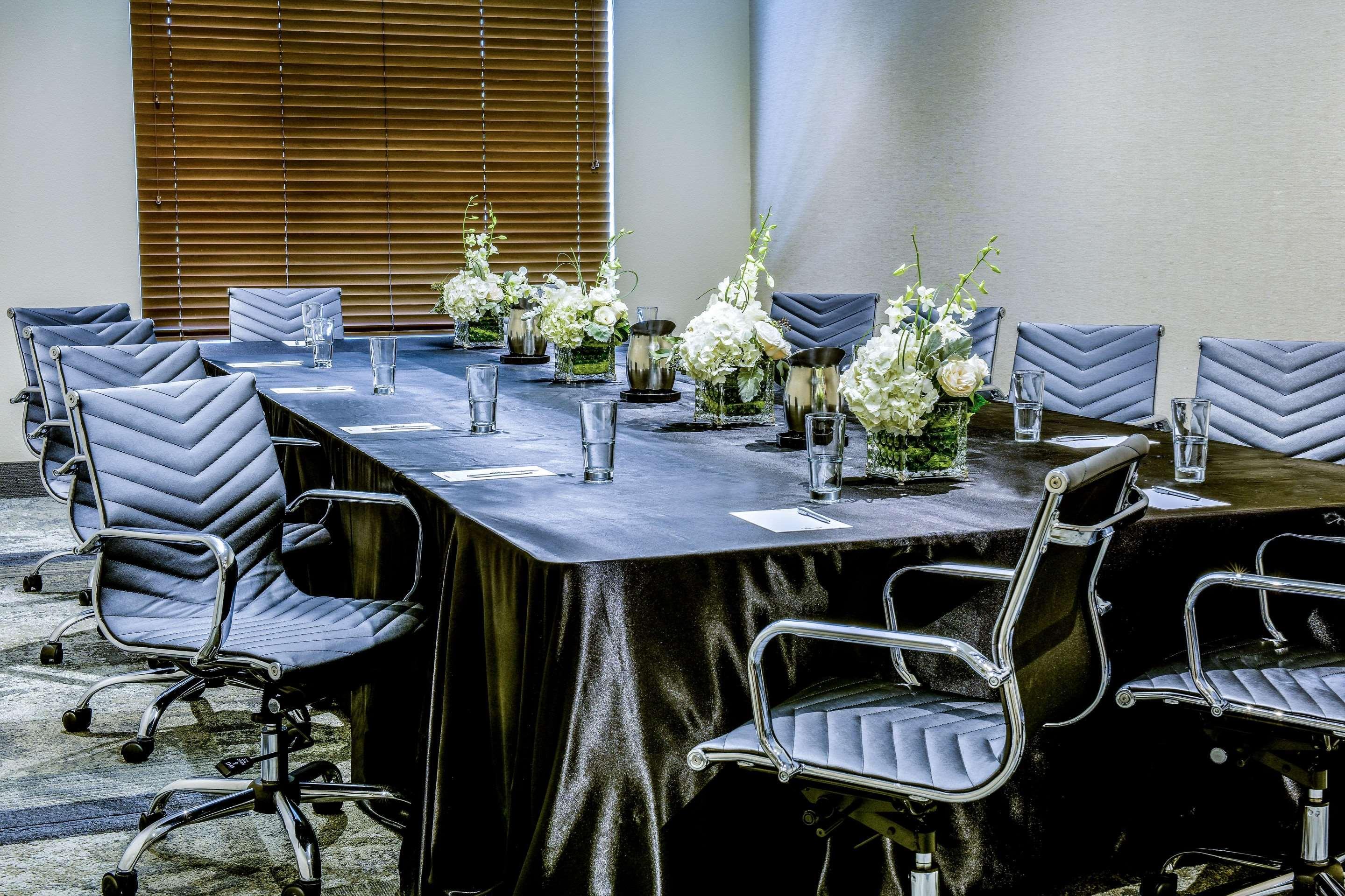 Cambria Hotel Mcallen Convention Center Екстер'єр фото