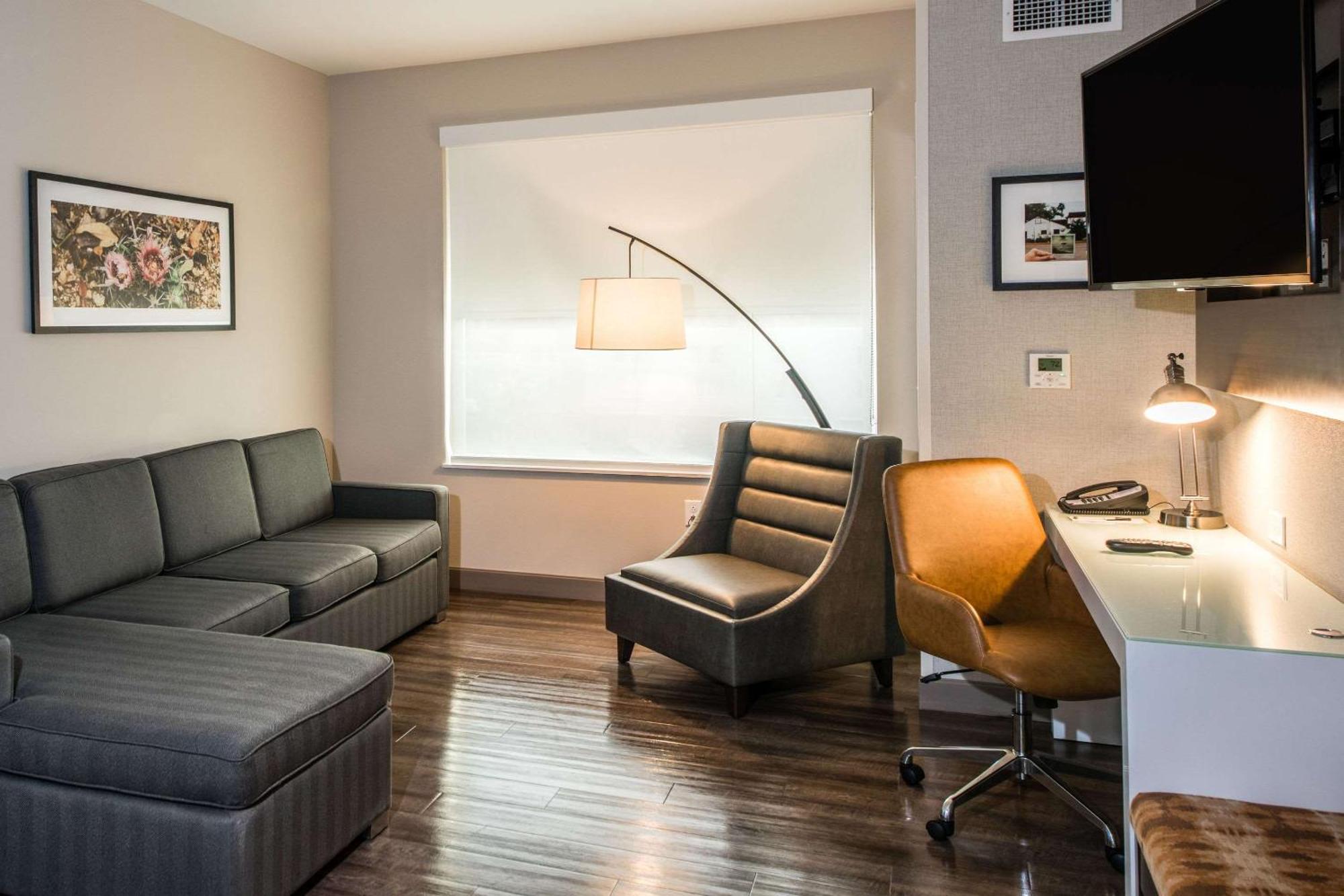 Cambria Hotel Mcallen Convention Center Екстер'єр фото