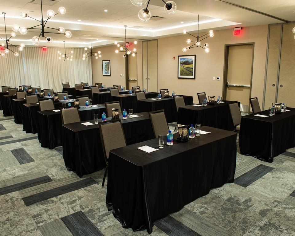 Cambria Hotel Mcallen Convention Center Екстер'єр фото